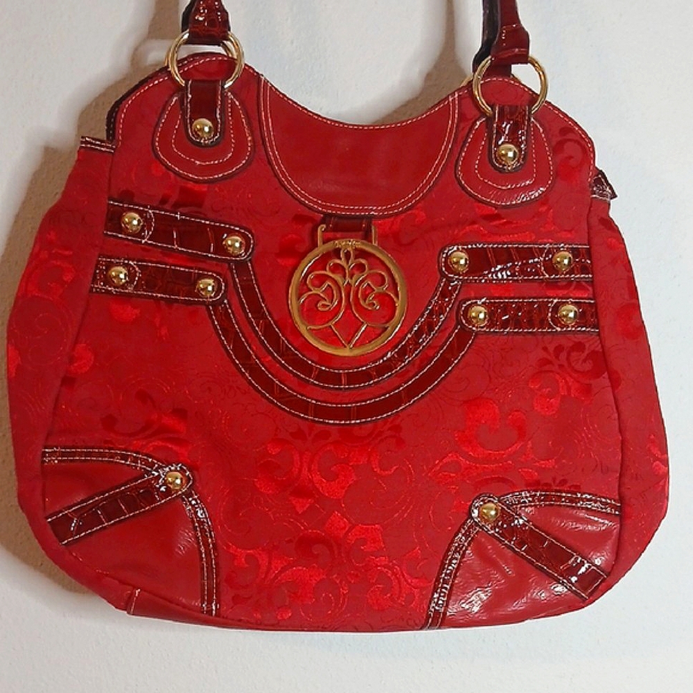 Dereon Red and Gold Patterned Shoulder Bag